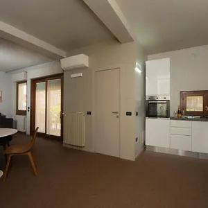 Del Sole Apartment Desenzano del Garda