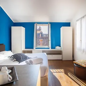 Urbanicooh San Petronio - Torre Asinelli View Apartment Bologna